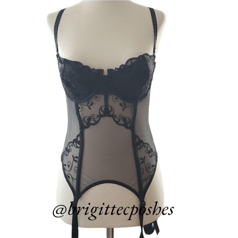 VICTORIA'S SECRET Black See-through Lace Embroidered Teddy with Garters